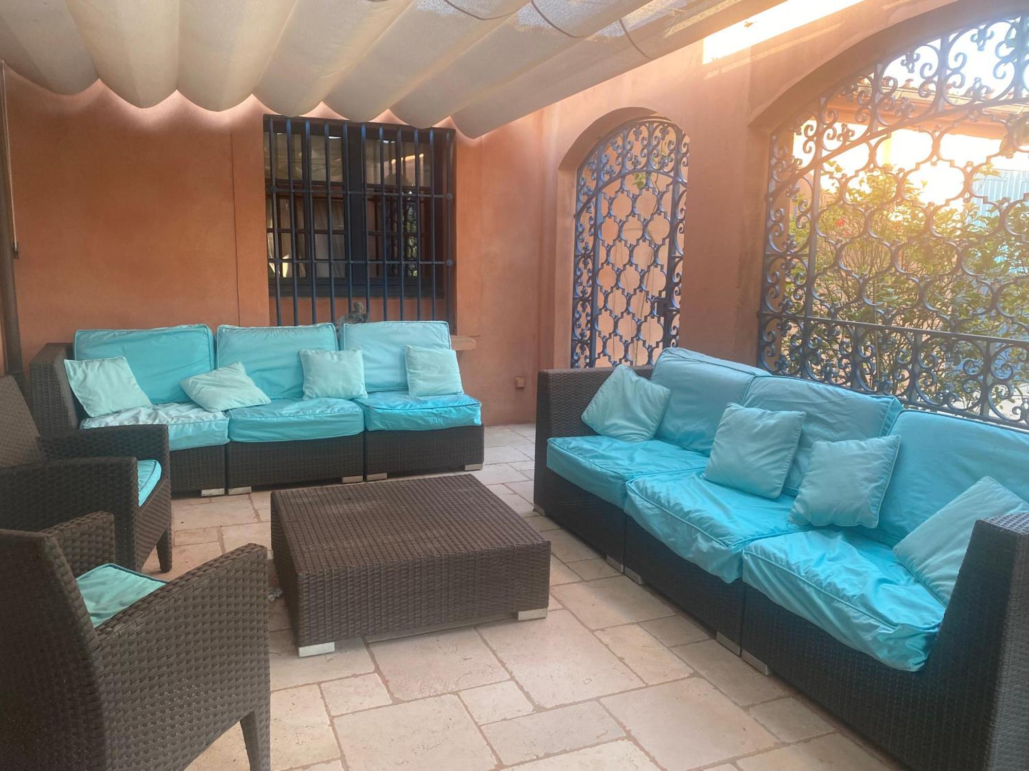 L'Hacienda Francesa Bed and Breakfast Palaja Εξωτερικό φωτογραφία