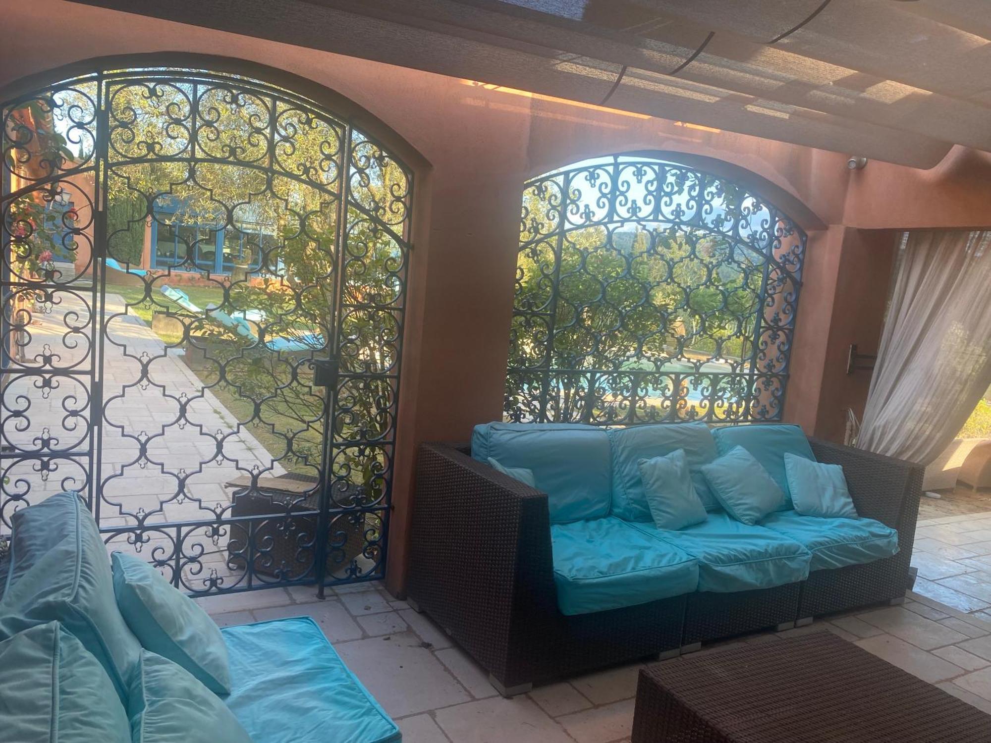 L'Hacienda Francesa Bed and Breakfast Palaja Εξωτερικό φωτογραφία